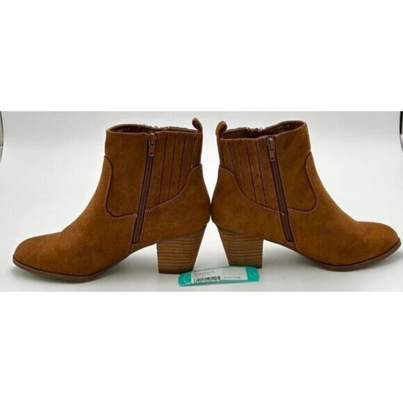 DV by Dolce Vita Catie Bootie Womens 7.5 Tan Suede Side Zip Fall Winter Fashion - Picture 3 of 5